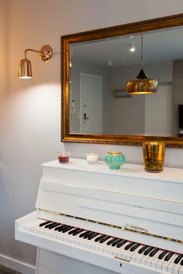 City Of The Kings Piano Apartment Krakow