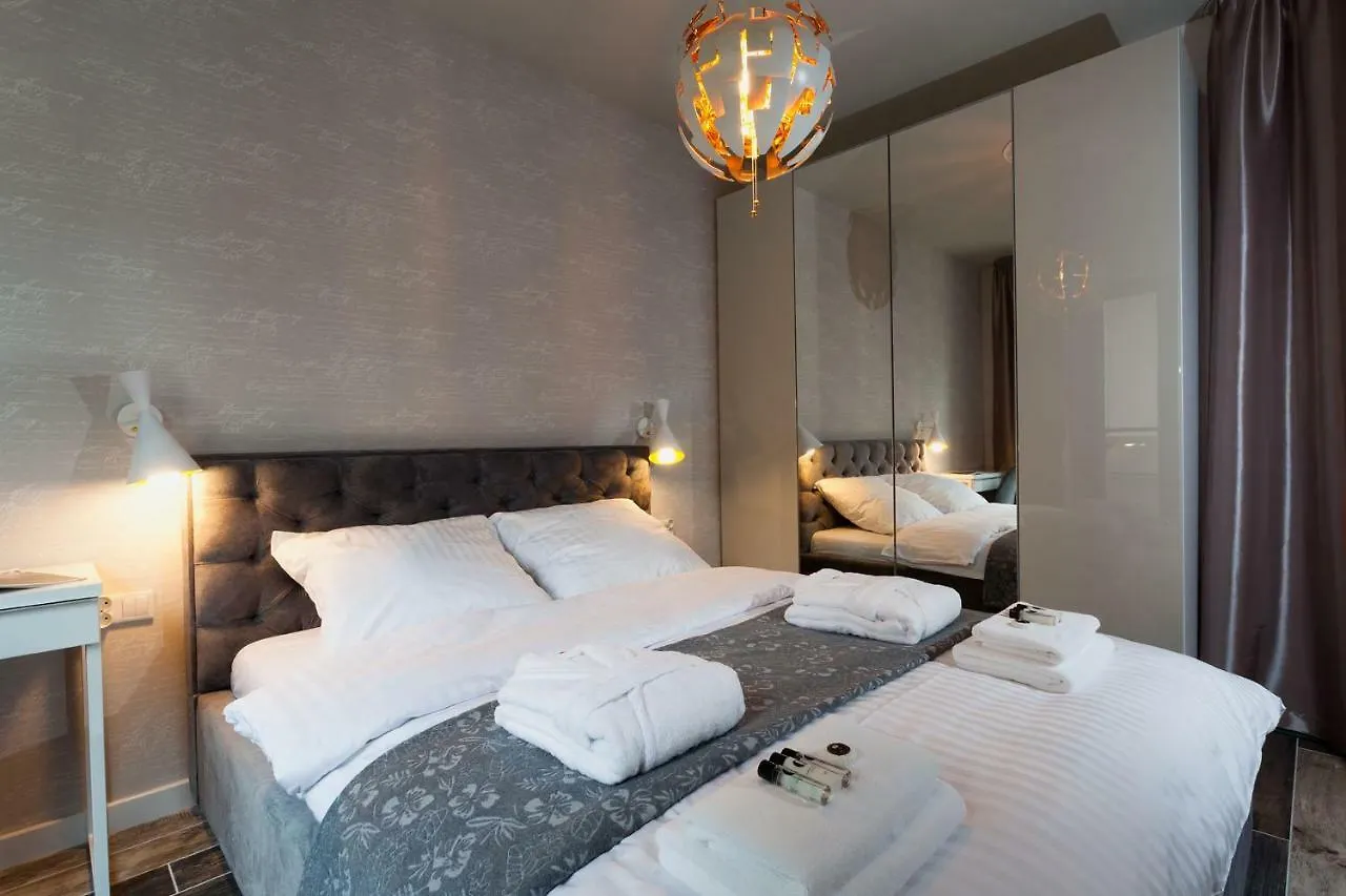 City Of The Kings Piano Apartment Krakow